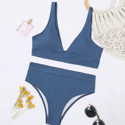 Maillot de bain taille haute.
