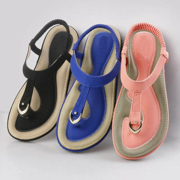 Trois paires de chaussures ergonomiques été en noir, bleu et rose avec des semelles confortables