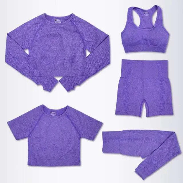 Ensemble yoga pour femmes tendance en violet avec top, brassière et leggings assortis