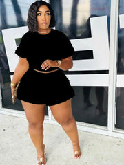Ensemble haut court et short en tricot gaufré.