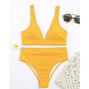 Maillot de bain taille haute.