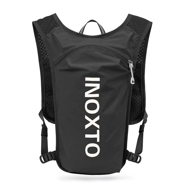 Sac à dos hydratation running noir léger avec bretelles réglables pour les coureurs actifs