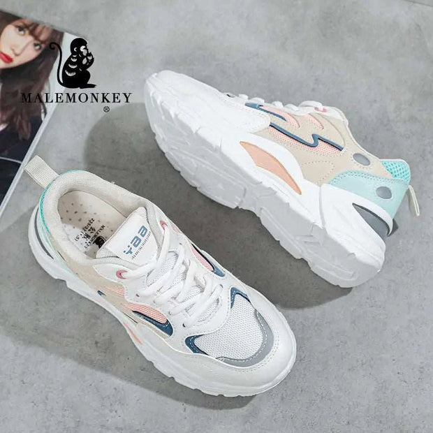 Baskets compensées femmes Beautysky en blanc avec des détails colorés pour un style moderne