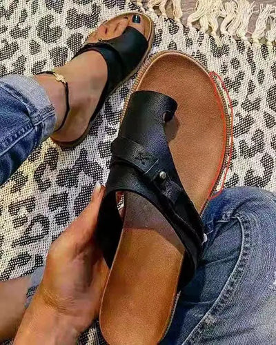 Casual Flat Finger Slippers for Women