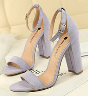 Sandales à talons hauts de 9,5 cm pour femmes, chaussures d'été brides à la cheville.