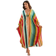 Robe bohème été femmes colorée avec des motifs rayés et un décolleté en V pour les jours ensoleillés