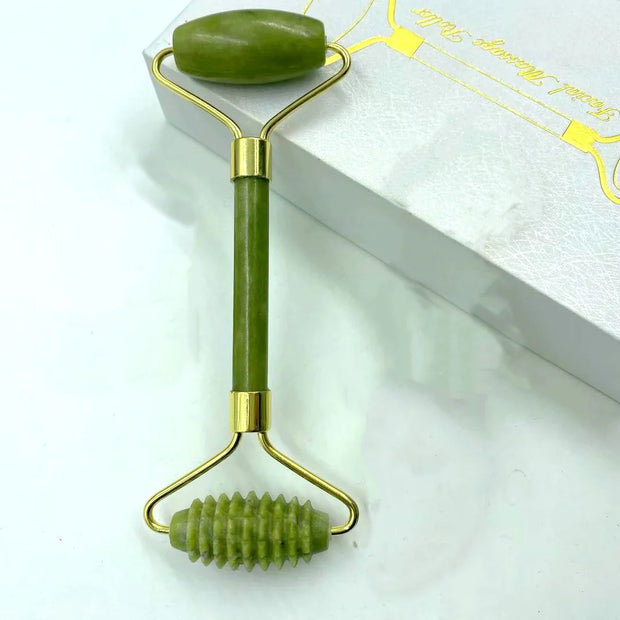Rouleau facial jade Beautysky avec deux têtes pour un massage apaisant de la peau