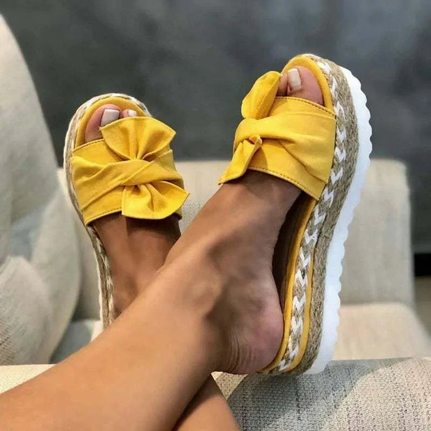 Sandales à plateforme femme en jaune avec un nœud et semelle épaisse en jute