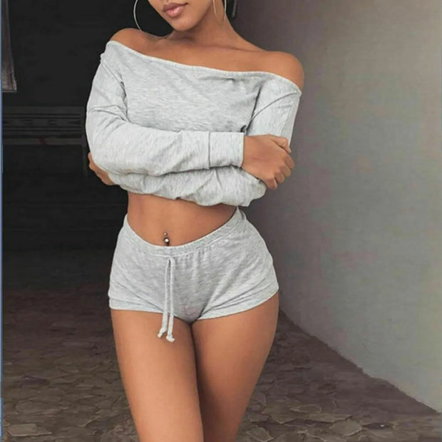 Tenue fitness 2 pièces Beautysky, débardeur respirant et short léger, confort et style.