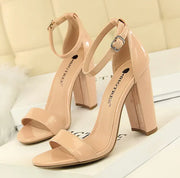 Sandales à talons hauts de 9,5 cm pour femmes, chaussures d'été brides à la cheville.