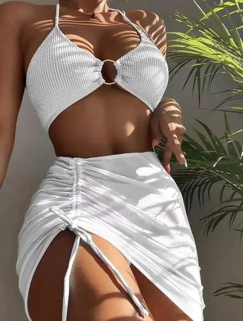 Maillot de bain 3 pièces.